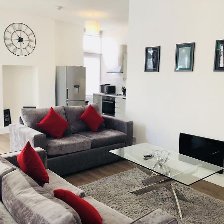 Spacious & Modern 2 Bed Apartment At Knightsbridge London Eksteriør billede